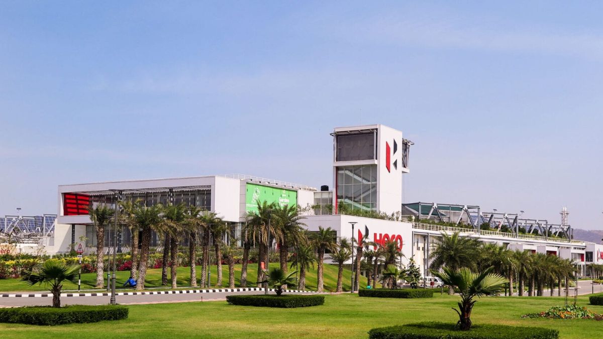 hero-motocorp-in-legal-soup-over-alleged-fake-bills-worth-59-cr-delhi-police-files-fir